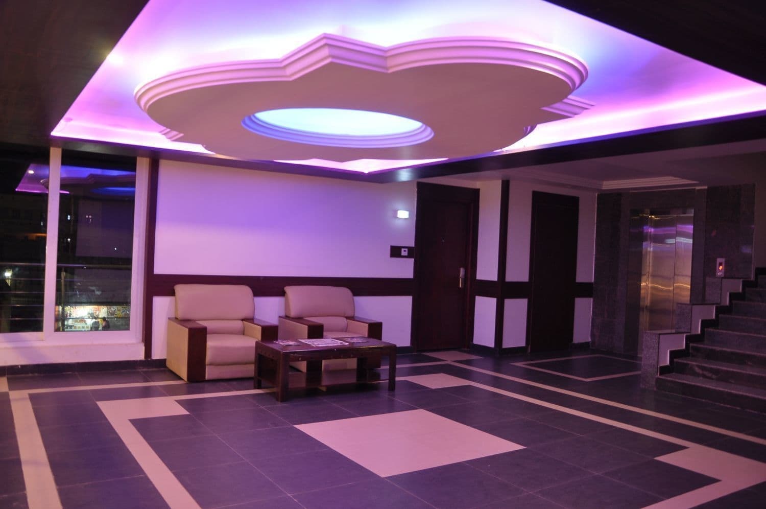 Grand Clarks Inn Badami Zewnętrze zdjęcie